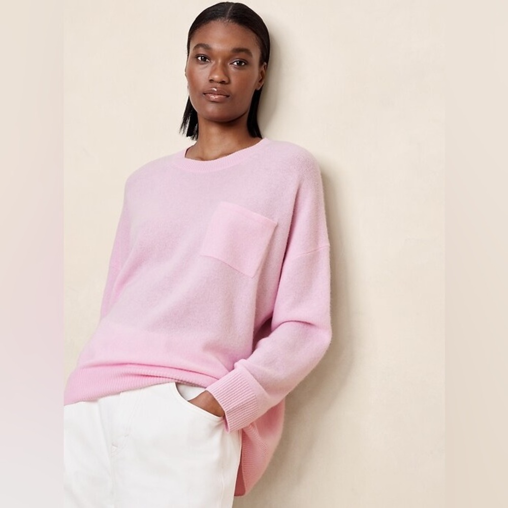 Banana Republic Caro Oversized Lightweight Cashmere Sweater, light pink, size M